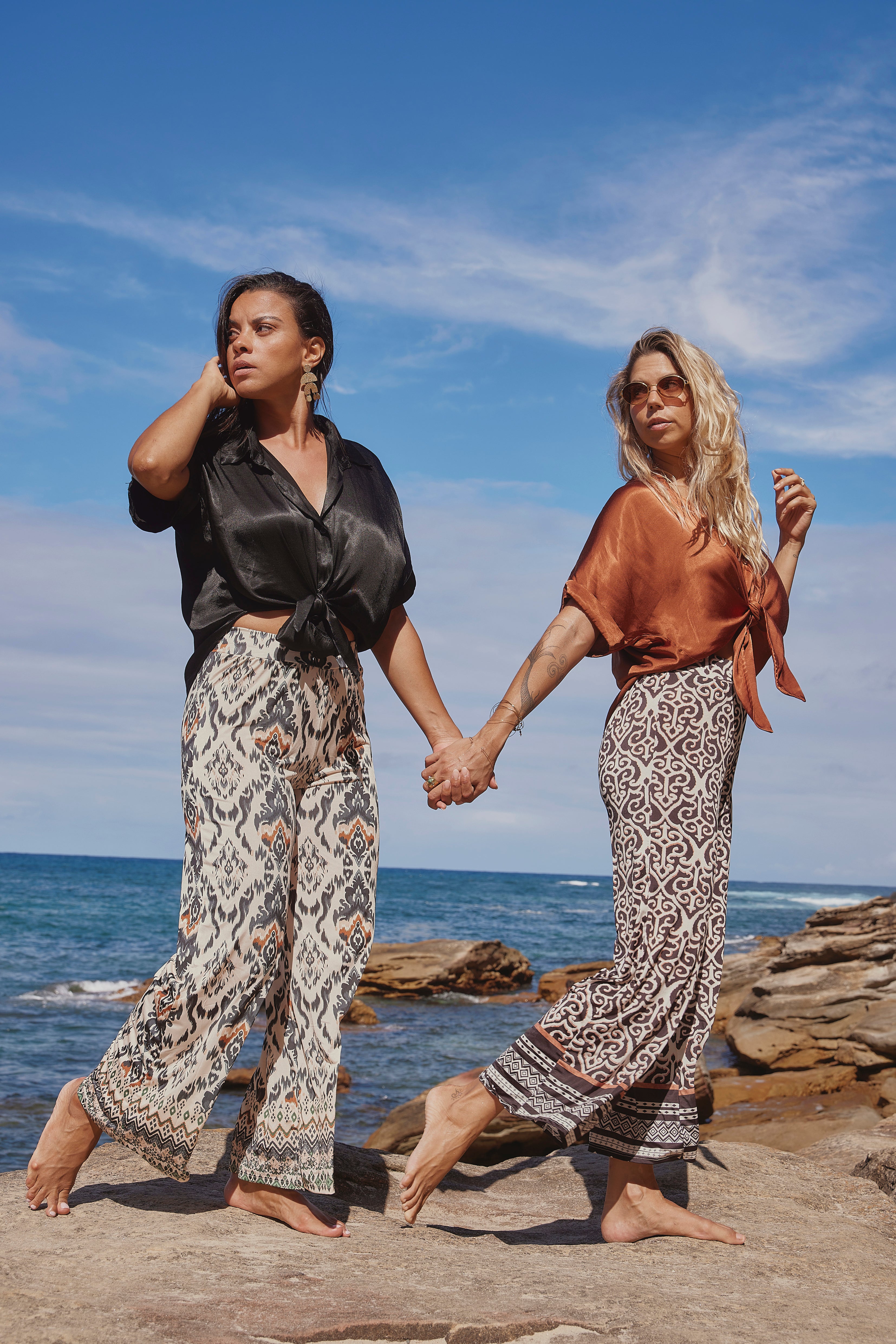 Elastic pattern bohemian pants